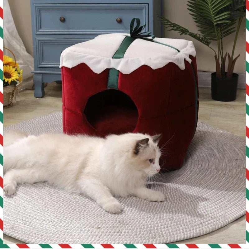 TechnuPet Cat Houses Red / 40cm Christmas Cat House Winter Warm Sleeping Bed