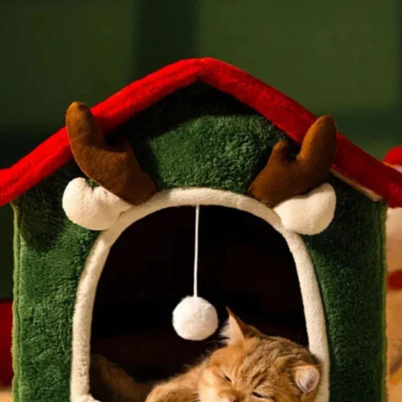 TechnuPet Cat Houses Foldable Christmas Cat House Bed